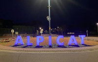 Alpicat s’il·lumina de color lila amb motiu del Dia Internacional de la Prematuritat